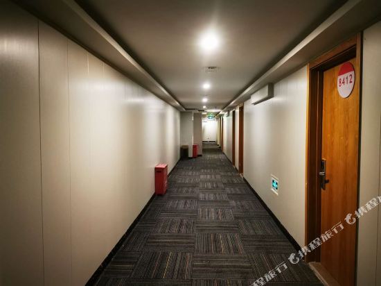Лянфан: Homeinn Pebble Motel Hotel(Langfang Wanda high-speed railway station)