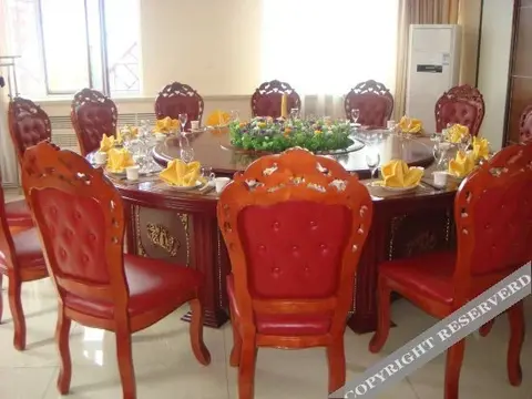 Хулун-Буир: Shengshi Guohong Hotel