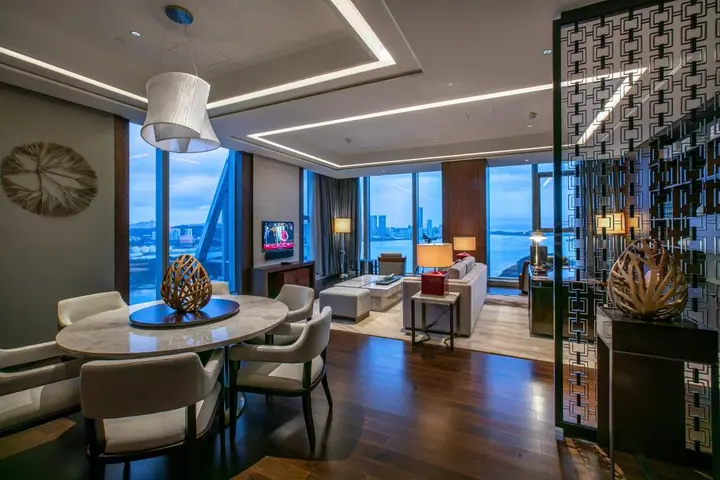 Сямынь: HUALUXE Xiamen Haicang Harbour View by IHG