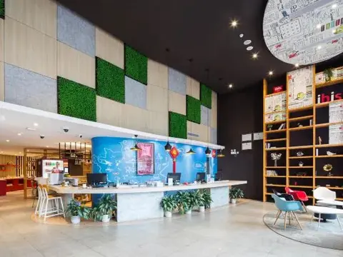 Гуанчжоу: Yuefeng Hotel (Guangzhou Panyu Shiqiao Aoyuan Plaza)