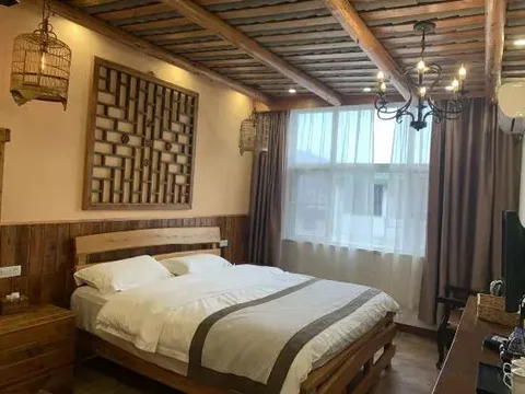 Гуйлинь: Huixian County Hotel (Guilin Normal University Yucai Campus Exhibition Center Branch)