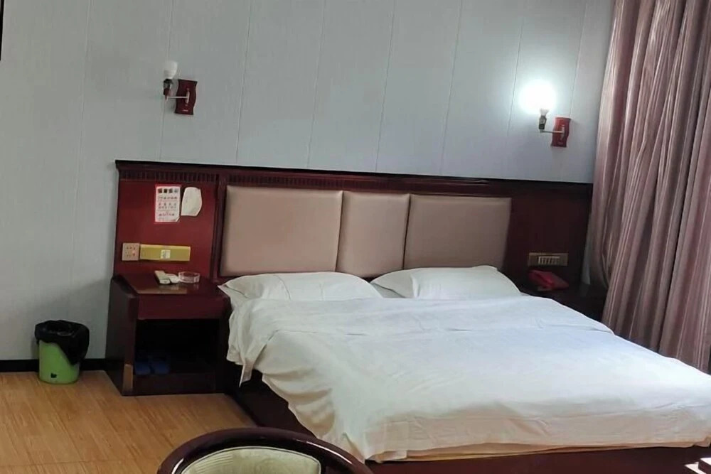 Наньнин: Nanning Hongtu Business Hotel (Railway Station)