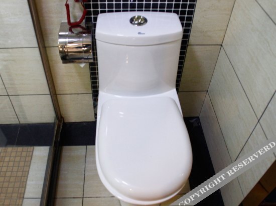 Цзуньи: 天联酒店(遵义火车站华友店)