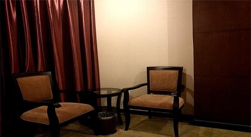 Чжаоцин: Guangli Hotel
