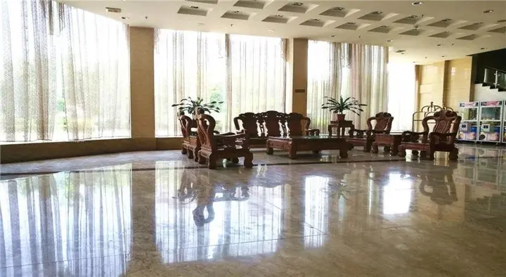 Чжаоцин: Guangli Hotel