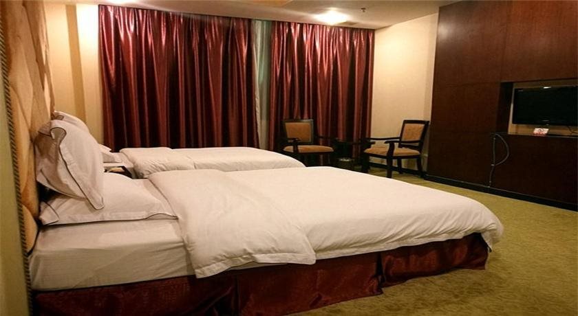 Чжаоцин: Guangli Hotel