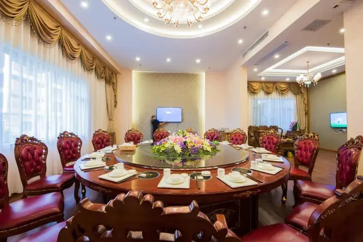 Гуйлинь: Venus Royal Hotel (Guilin Airport)