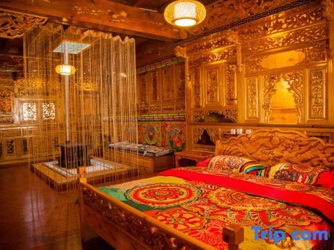 Шангри-Ла: Deyang Mansion