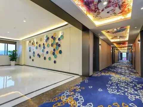 Вэньчжоу: Jupian Movie Hotel (Pingyang Aojiang Xinhenan Road)
