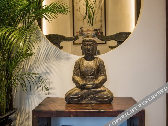 Наньпин: Yikongjian Theme Hotel