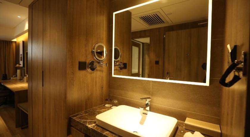 Яньань: Yan'an Baimi Avenue Baotashan Atour Hotel