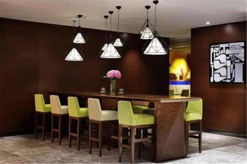 Гуйлинь: Hampton by Hilton Guilin Xiufeng