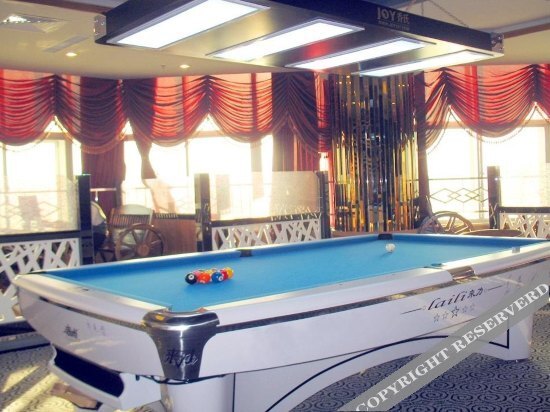 Инкоу: Bayuquan Hongji Business Hotel