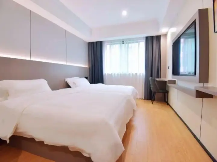 Jin Jiang Hotel — фото 2