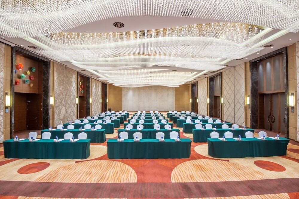 Наньтун: Holiday Inn Nantong Oasis Centre, An Ihg Hotel