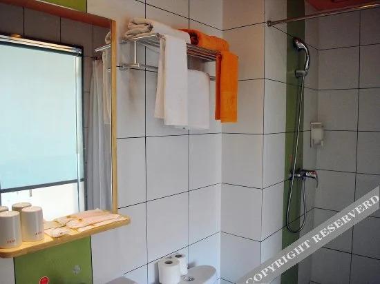 Тайчжоу: Rest Motel Hotel Taizhou  Luqiao 2nd