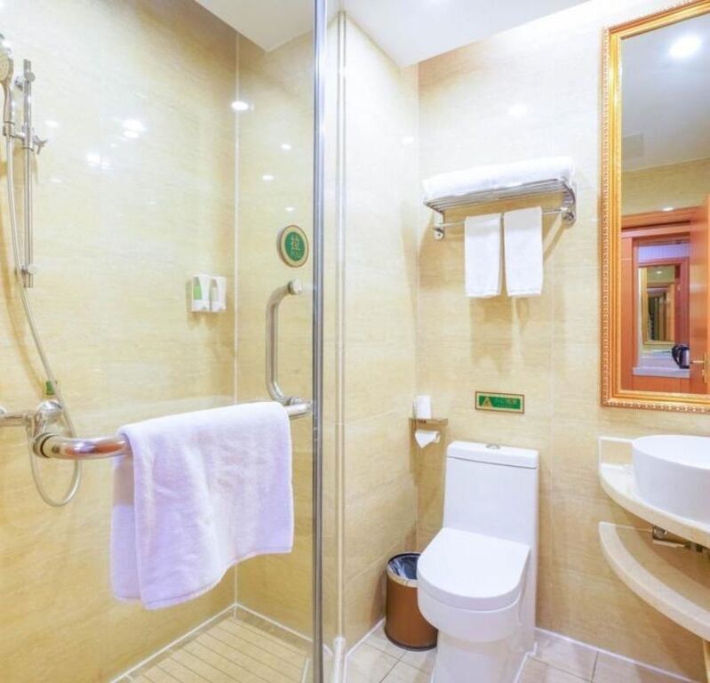 Гуйлинь: Vienna Hotel - Guilin Jichang Road Rongshan