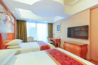 Гуйлинь: Vienna Hotel - Guilin Jichang Road Rongshan
