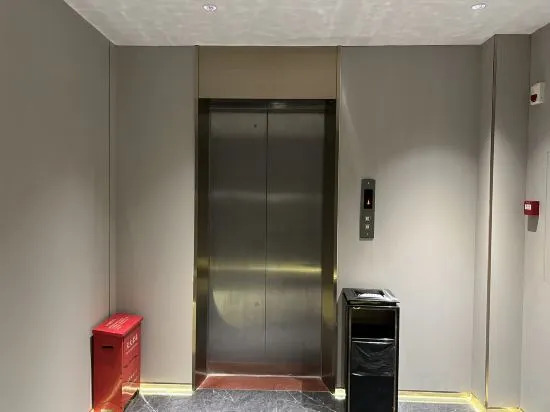 Цзиньцзянчжэнь: Jin'guoyuan Hotel