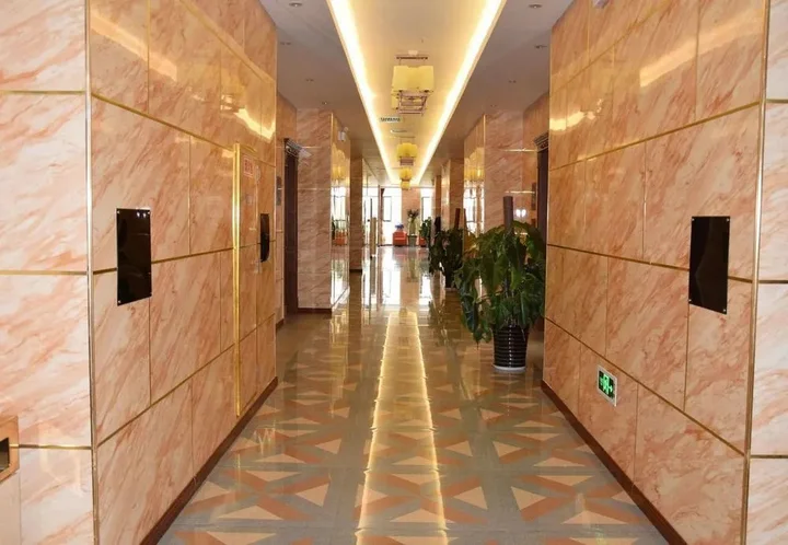 Иньчуань: Xi'An Garden Hotel