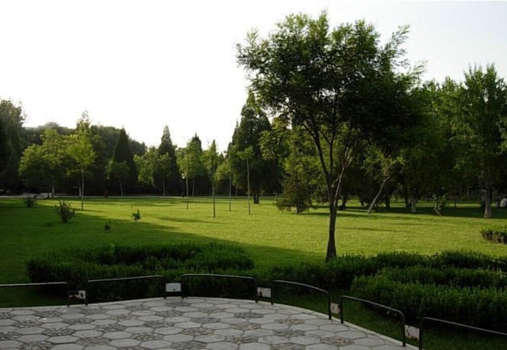 Иньчуань: Xi'An Garden Hotel