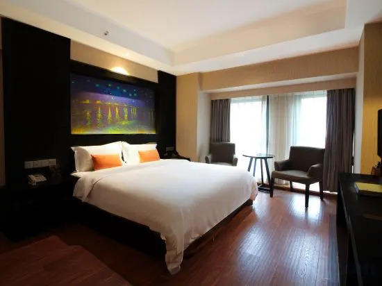 Чунцин: Qianhui Hotel (Chongqing Daping Longhu Times Tianjie Store)