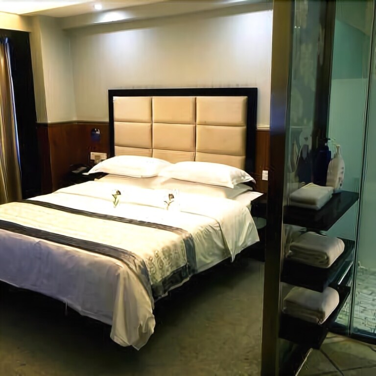 Наньчун: Tuanjie Sun Hotel