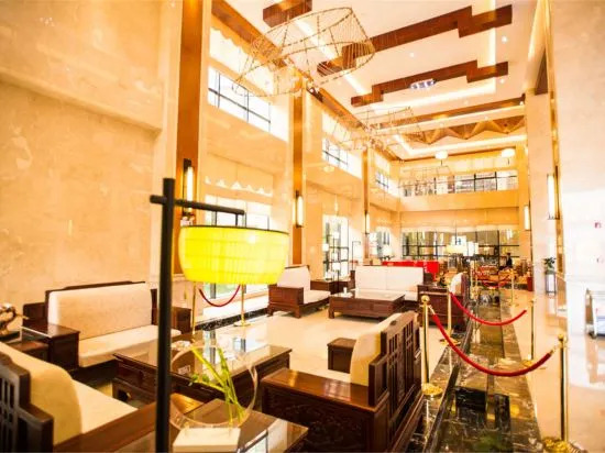 Цюйцзин: Hongyuehu Hotel