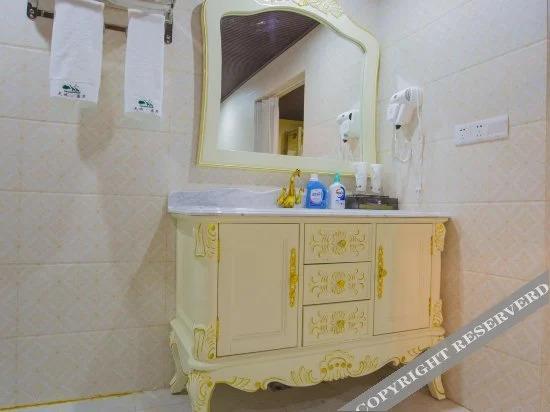 Шангри-Ла: Tianyu Yuanju Boutique Inn