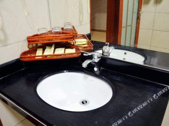 Хойчжоу: Nancheng Business Hotel