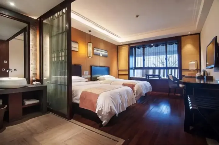 Цзясинь: Xitang Yanyu Jiangnan Jinglan Hotel