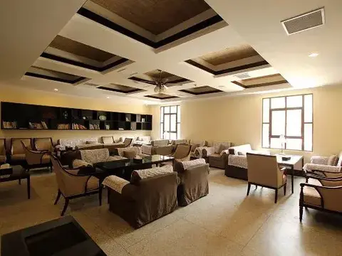 Гуйлинь: Yu Hill Hotel (Guilin Arctic Square)