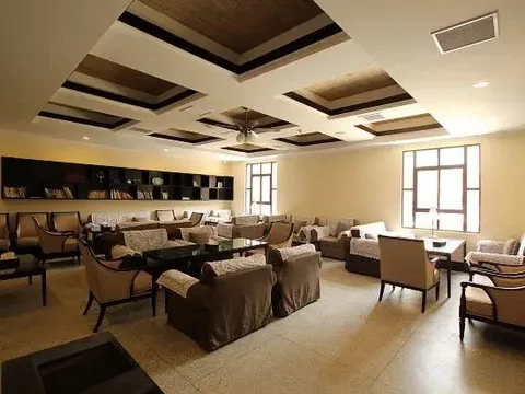 Гуйлинь: Yu Hill Hotel (Guilin Arctic Square)