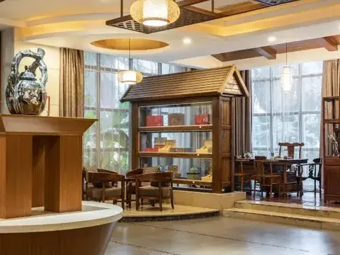Lanyang: Shengyuan Yujing Hotel (Danzhou Bus Terminal)