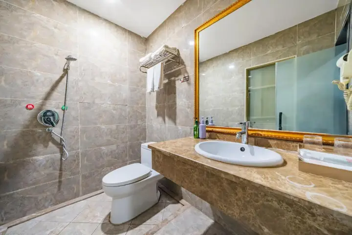Чунцин: Zhongxian Qiaolin Hotel