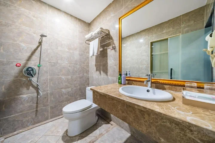 Чунцин: Zhongxian Qiaolin Hotel