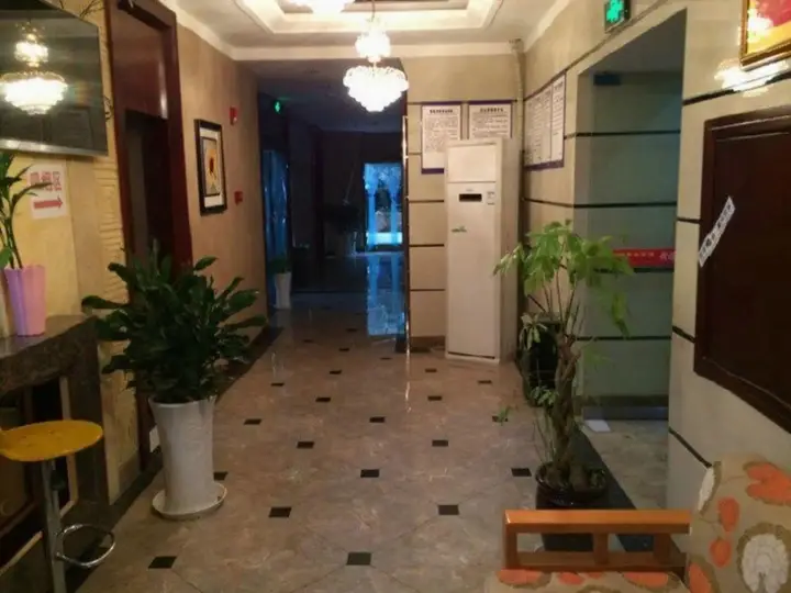 Zhongxian Qiaolin Hotel — фото 4