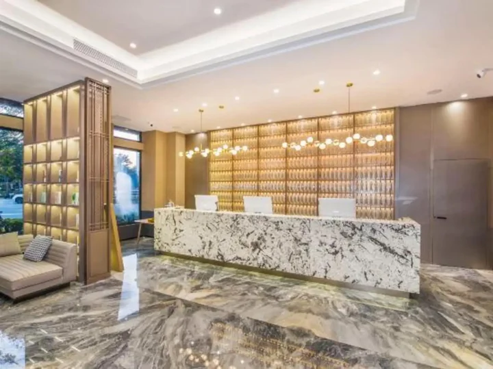 Янгиианг: Yangjiang Jiangcheng Junyi Square Atour X Hotel