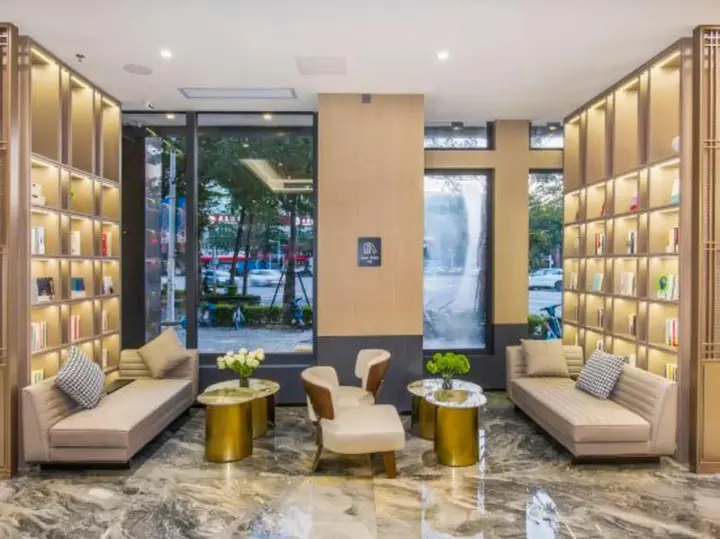 Янгиианг: Yangjiang Jiangcheng Junyi Square Atour X Hotel