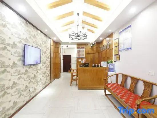 Лучжоу: Jingtian Hotel (Zhangzhou Backgammon New World)