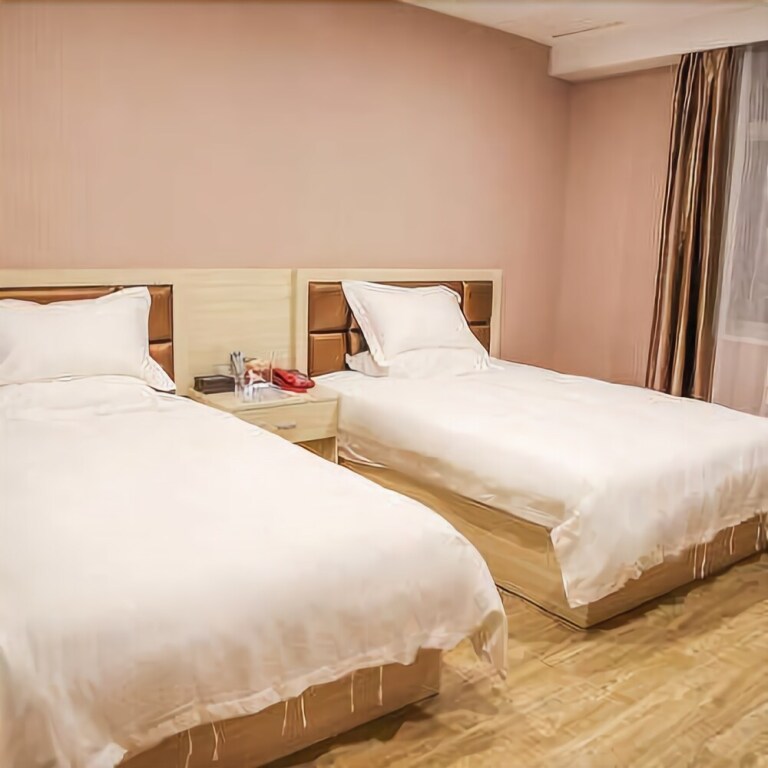 Шанграо: Binjiang Zhixing Hotel