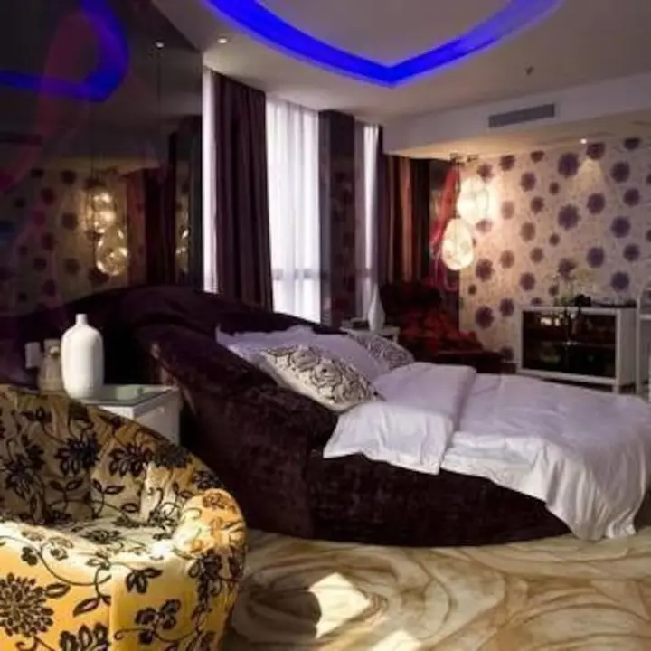 Цзиньхуа: Colourful Season Hotel