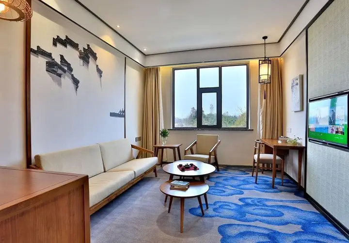 Цзясинь: Gengting Hotel