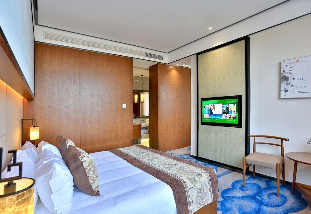 Цзясинь: Gengting Hotel