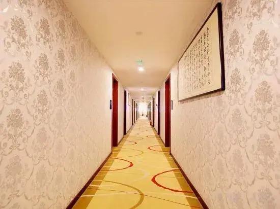 Чжэнчжоу: Holiday Inn Yong'an (Zhengzhou Economic Development Central Plaza Subway Station)