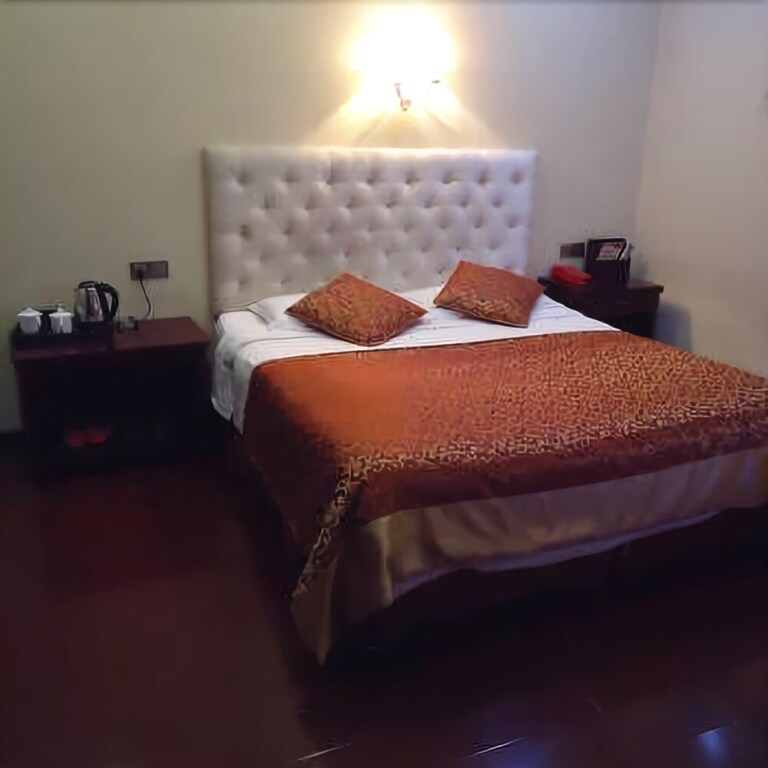 Сяньнин: Erqiao Hotel