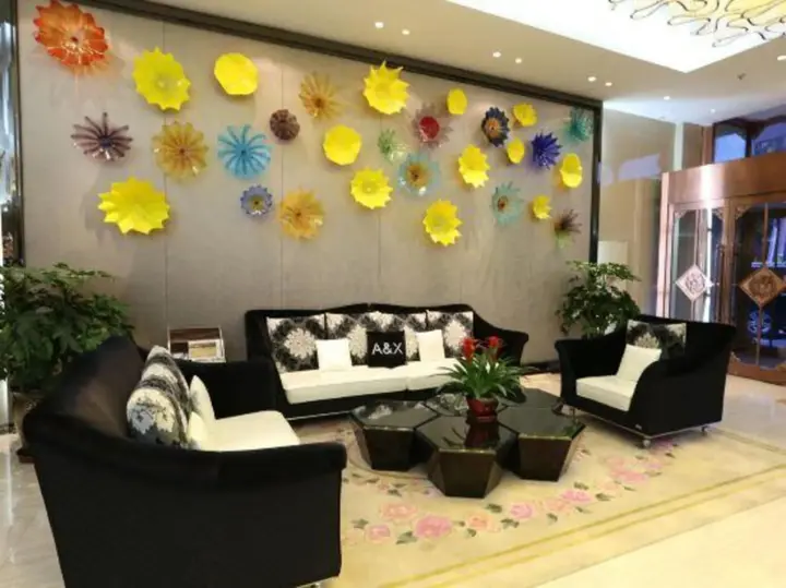 Синин: Blossoming Quality Hotel