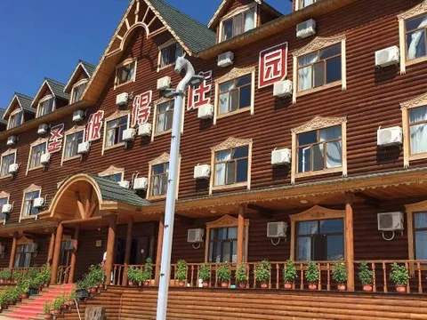 Хулун-Буир: St.Peter Mansion