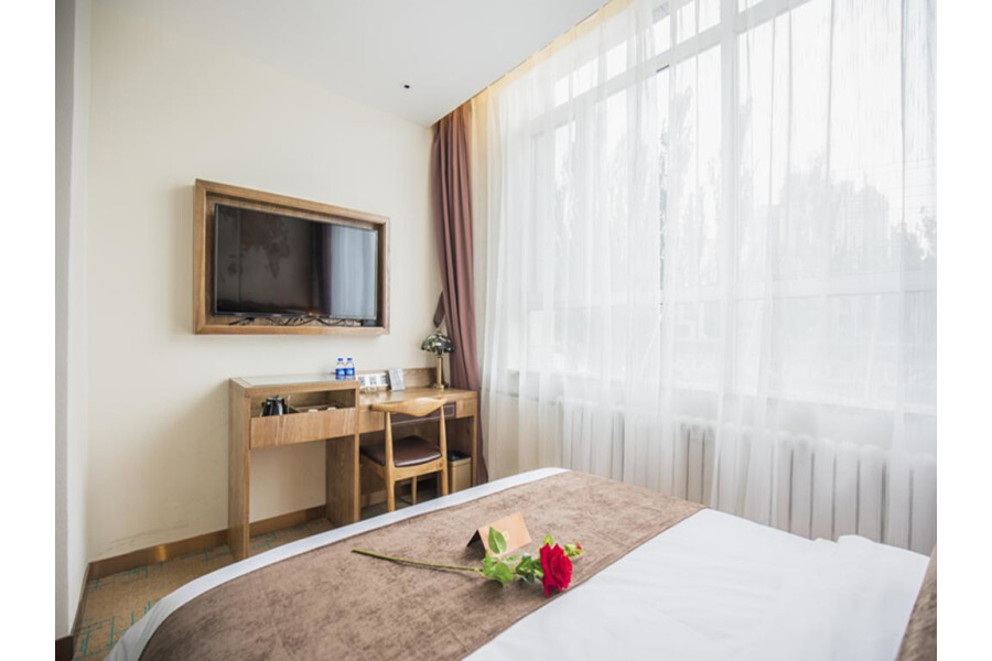 Синин: Zhefeng Hotel (Xining Haihu Wanda Plaza)