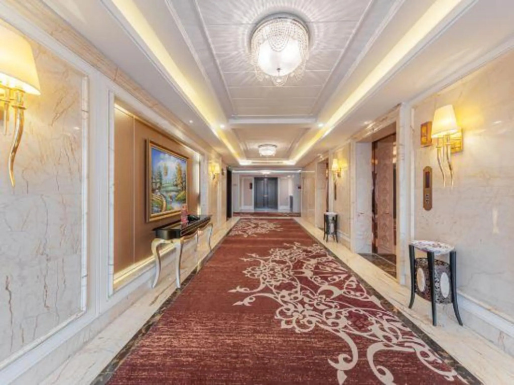 Ичан: Oriental International Hotel